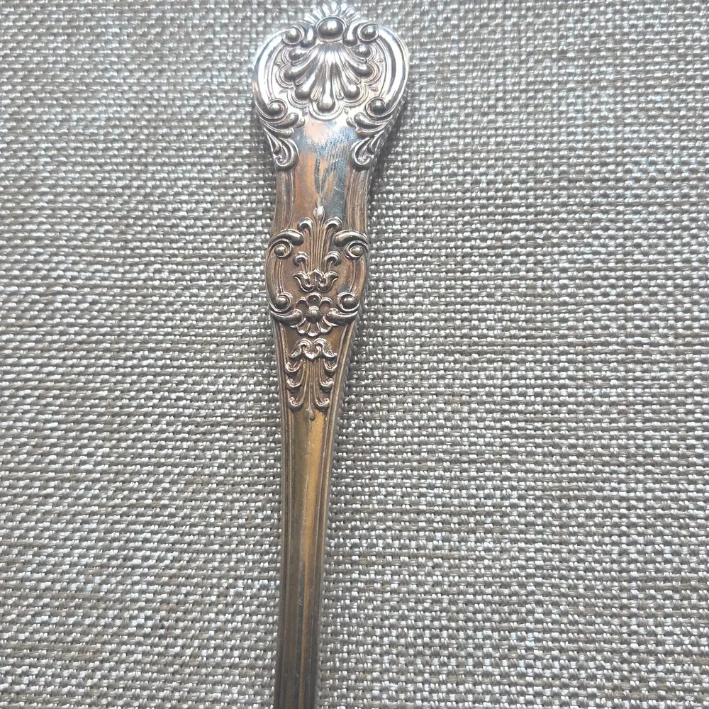 Beautiful Vintage Serving Spoon, Silver Plated, Queens Pattern, Raised Fruit
